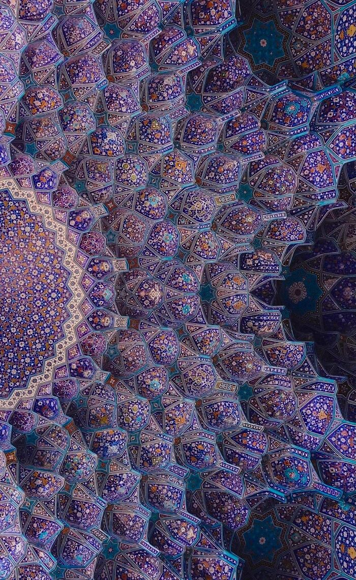 Traditional Iranian Ceiling That’s Pure Wow