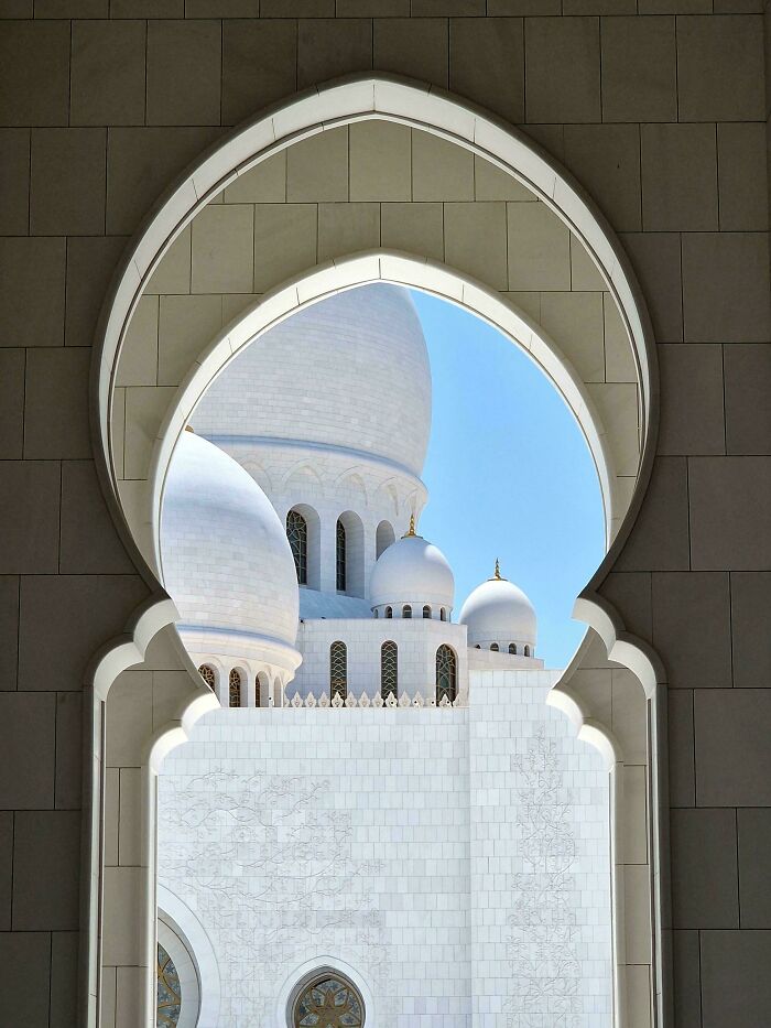 39 Buildings That Are So Cool, You’ll Stop and Stare (Trust Us)