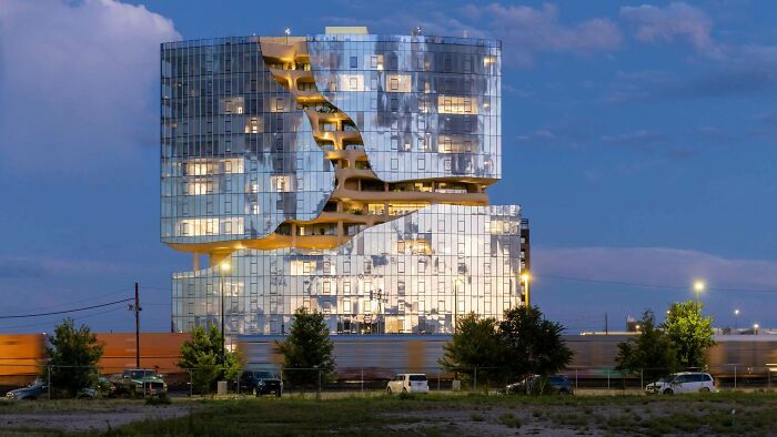39 Buildings That Are So Cool, You’ll Stop and Stare (Trust Us)