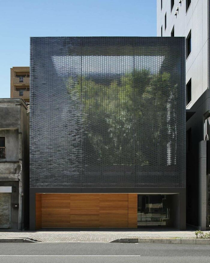 39 Buildings That Are So Cool, You’ll Stop and Stare (Trust Us)