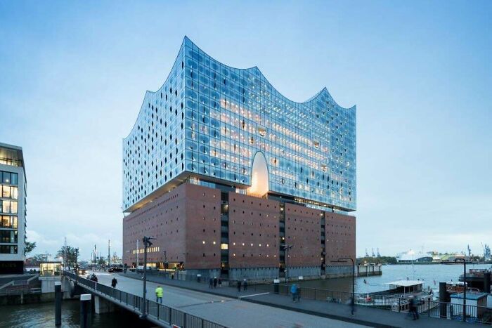 39 Buildings That Are So Cool, You’ll Stop and Stare (Trust Us)