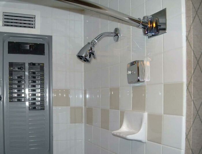 Oops! 58 Home Reno Fails That’ll Make You Cringe (And Laugh)