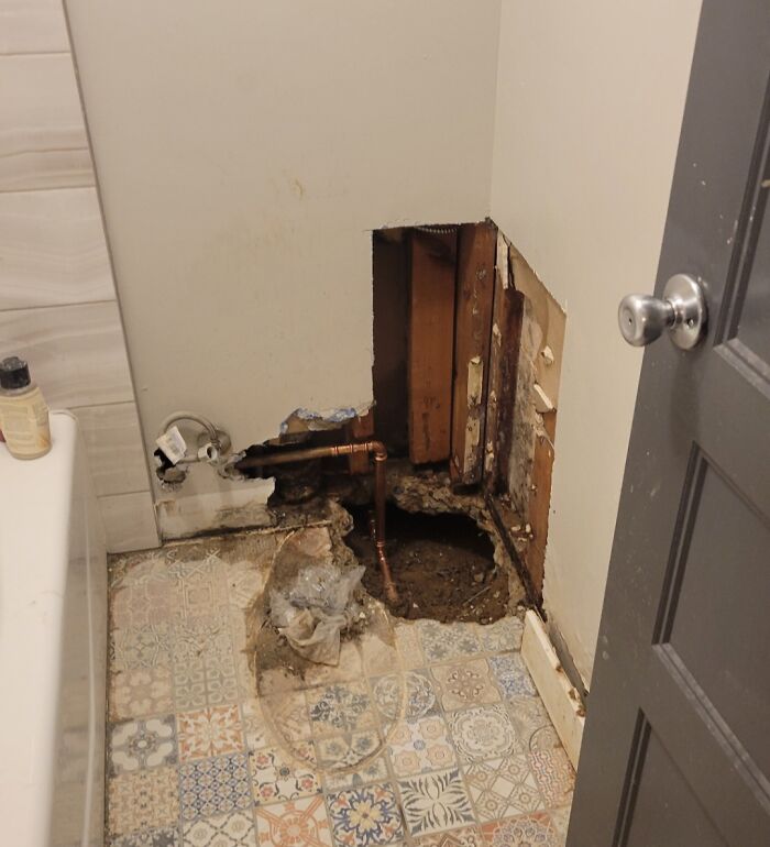 Oops! 58 Home Reno Fails That’ll Make You Cringe (And Laugh)
