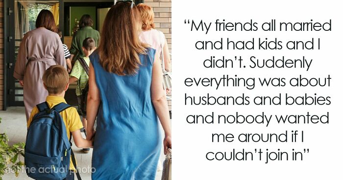 Whoa, People Actually Spilled the Tea on Realizing Their Friend Group Was All Wrong
