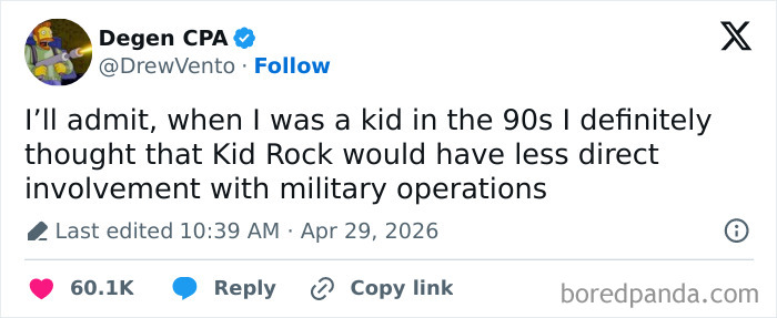 64 Tweets From April That Totally Cracked Us Up