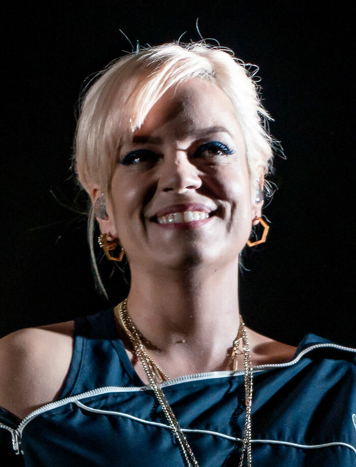 Lily Allen: The London Songbird with Sass, 41