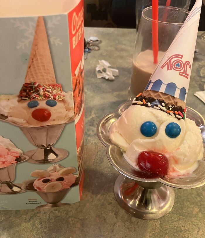 Friendly's Ice Cream vs Friendly’s Reality