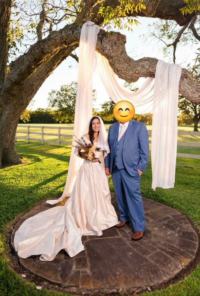 I Got Married and Scored a Silk Wedding Dress for $40—No Joke, I Saved like $2,000!