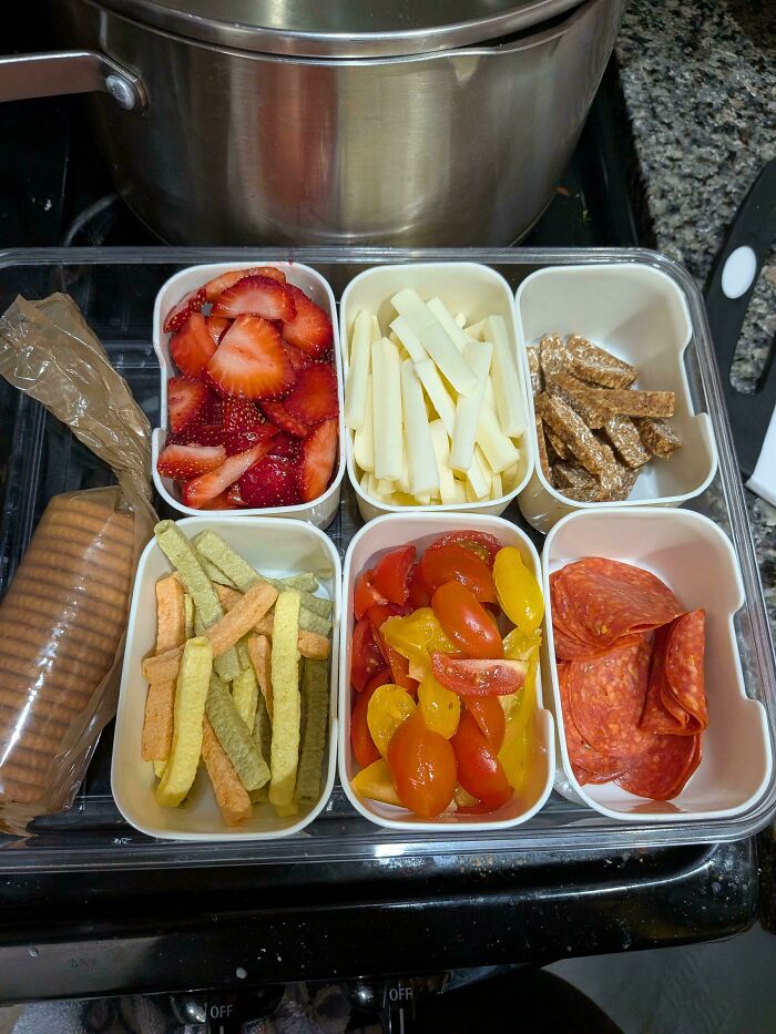 Weekly Snack Boxes for Picky Toddlers & Me—Picnic Time to Use Up Food!