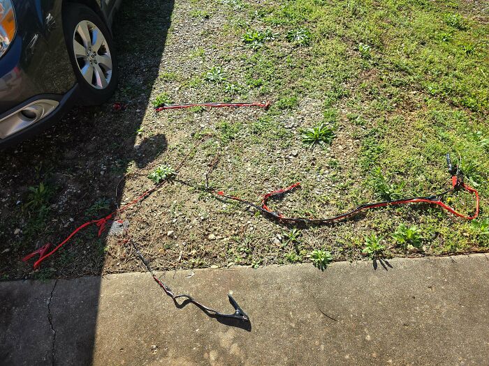 Pro Tip: Don’t Cheap Out on Jumper Cables That Might Save Your Life