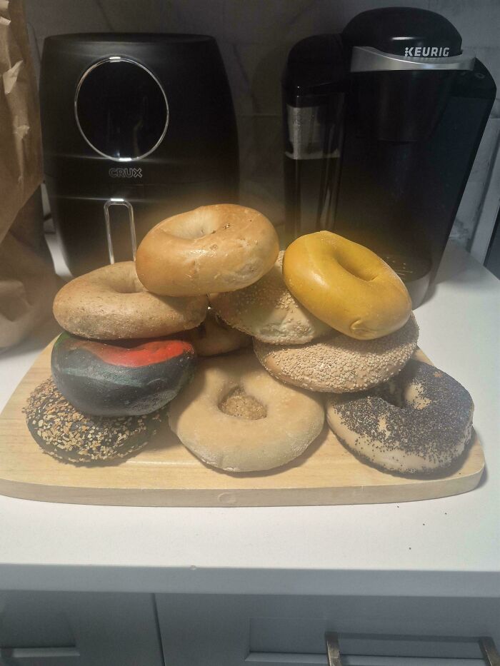 My First Too Good To Go App Haul—Score! Bagels for Days