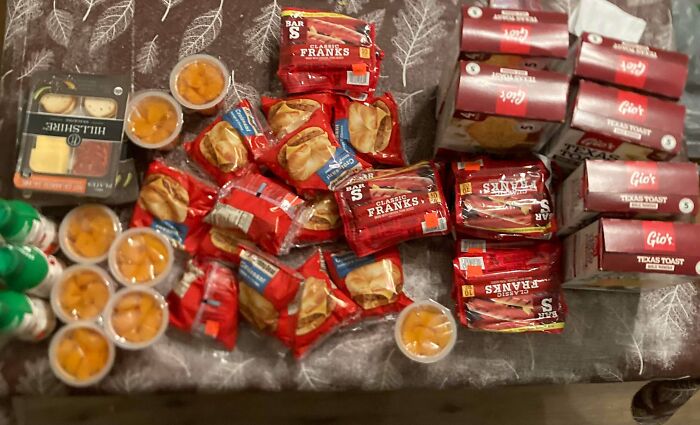 Dollar Store Food Magic—Feeding Myself for Weeks on a Tiny Budget!