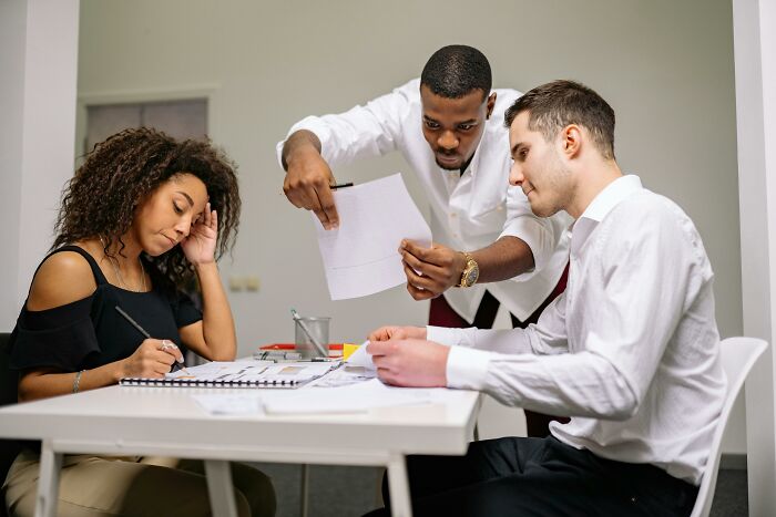 Wait, They Actually Shared These Crazy Workplace Horror Stories?!