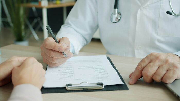 Epic Emergency Room Fails: 65 Wild Stories That'll Make You Go "No Way!"