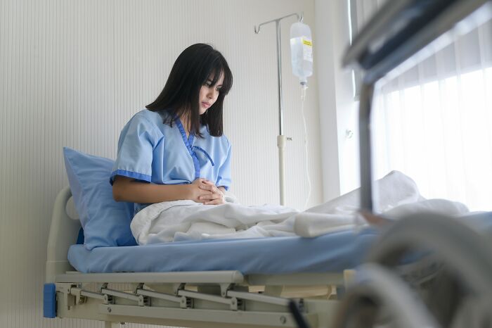 Epic Emergency Room Fails: 65 Wild Stories That'll Make You Go "No Way!"