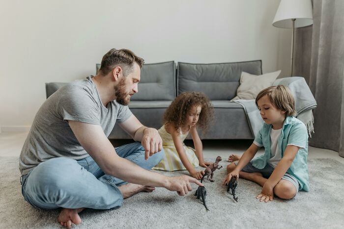 Wait Till You Hear These OMG Things People Just Found Out About Their Parents!