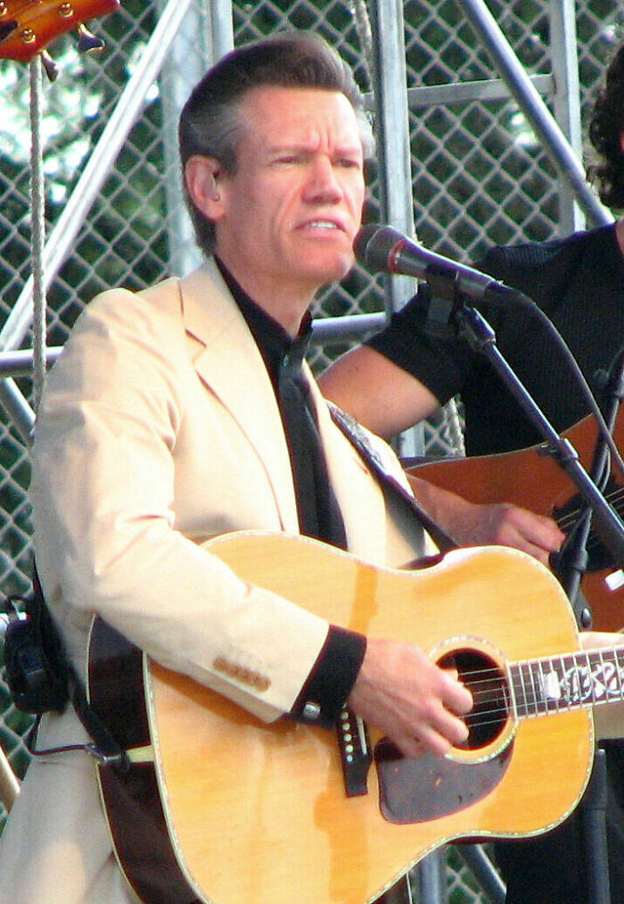 Randy Travis: The Country Legend Hits 67