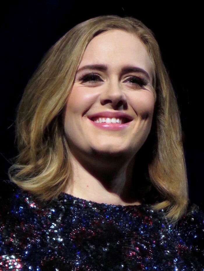 Adele, the Singing Superstar, 38