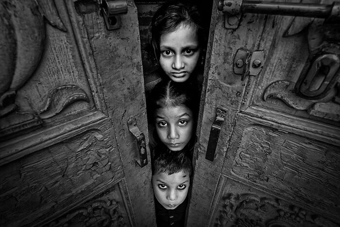 Hidden Stories by Saurabh Sirohiya
