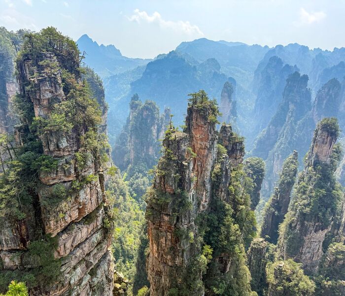 Zhangjiajie National Forest Park – Floating Mountain Madness