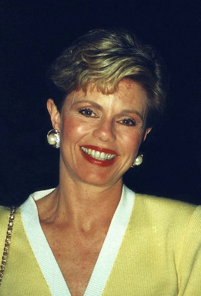 Toni Tennille: Piano Queen and Smooth Vocalist, 86