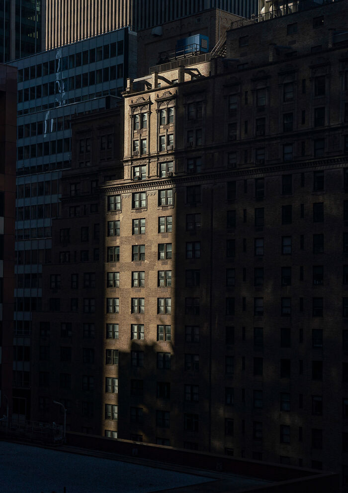 Colin Page’s ‘New York Afternoon’ Dances With Shadows