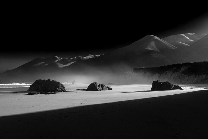 Rupert Chambers’ ‘Solstice Daybreak’ Is Beachside Shadow Magic
