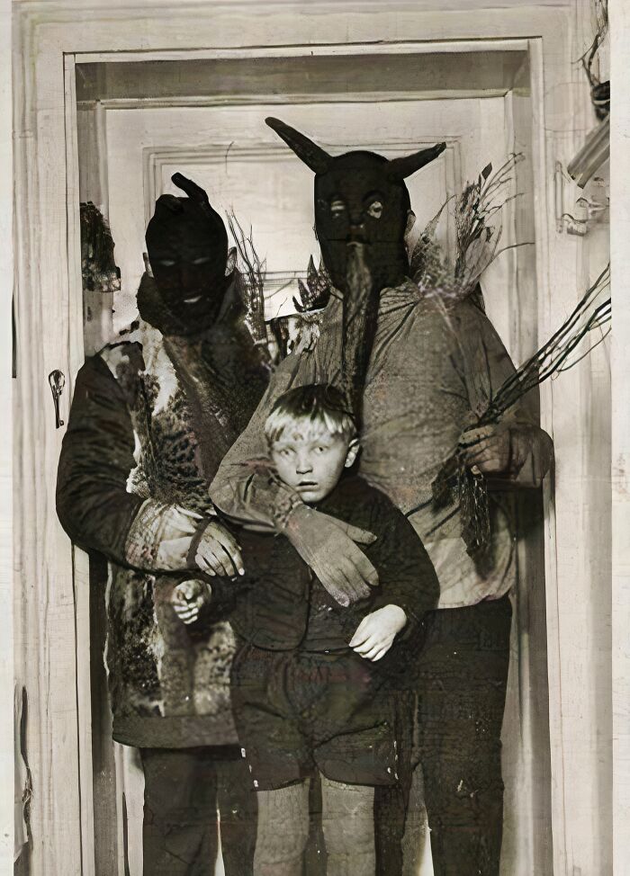 That Old Creepypasta Photo? It’s Just an Austrian Krampus Costume