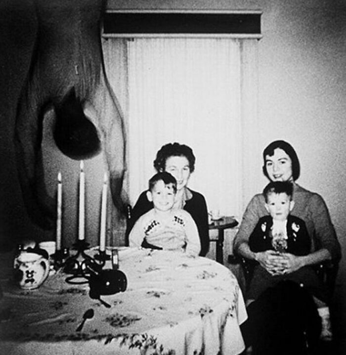 The ‘Cooper Family Photo’ Mystery? It’s Genius Photography Trickery!