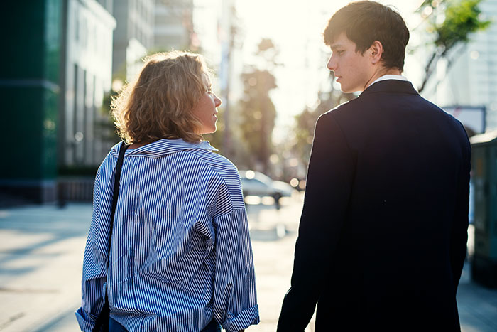 These First Date Fails Are So Wild You’ll Gladly Stay Home Tonight