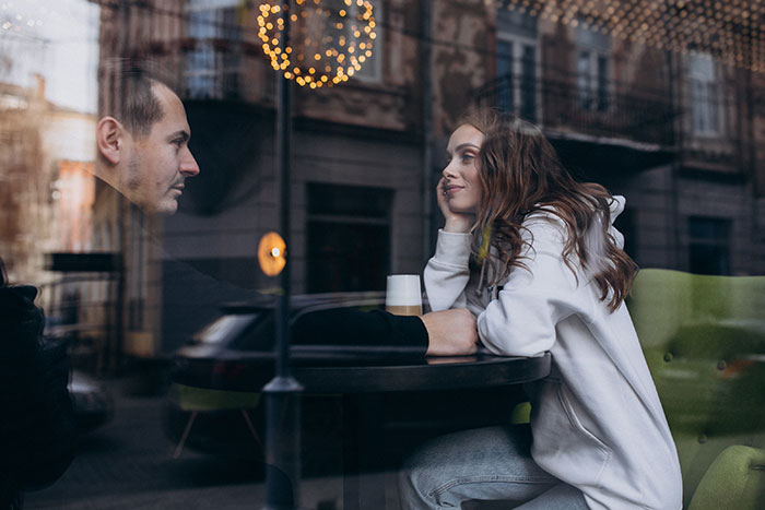 These First Date Fails Are So Wild You’ll Gladly Stay Home Tonight