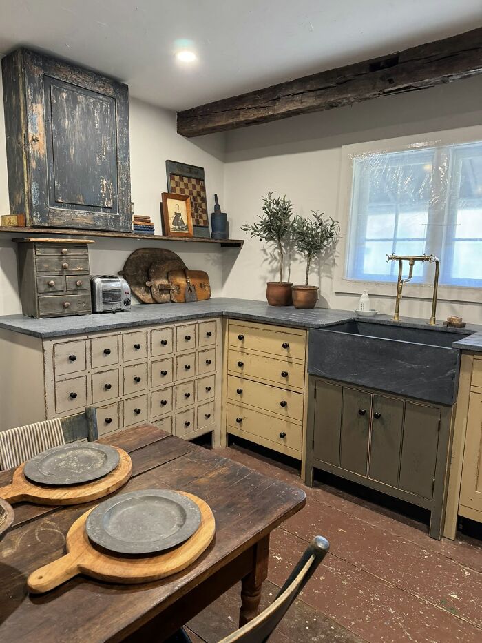 My Kitchen’s Finally Done—in My Late 17th Century House