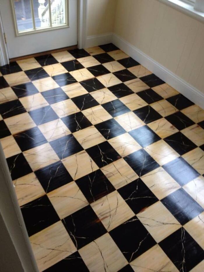 Look at This Hand-Painted Mudroom Floor—Faux Marble for the Win