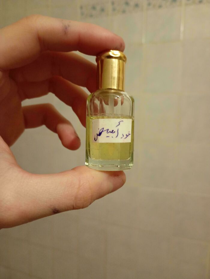 What's This Arabian Perfume Called? Drives Him Crazy!