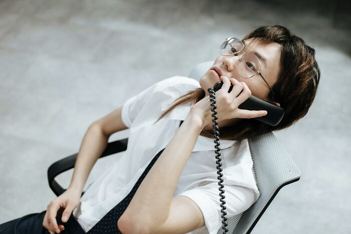 Wait, Gen Z Does WHAT? 52 Things Older Folks Just Don’t Get!