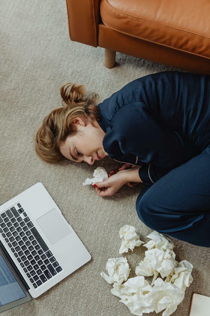 Wait, Gen Z Does WHAT? 52 Things Older Folks Just Don’t Get!