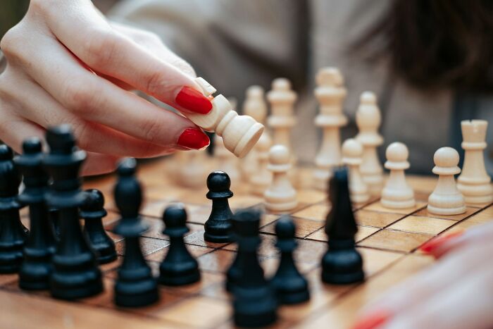 Experts Spill The Coolest Truths About Life That Totally Surprise You