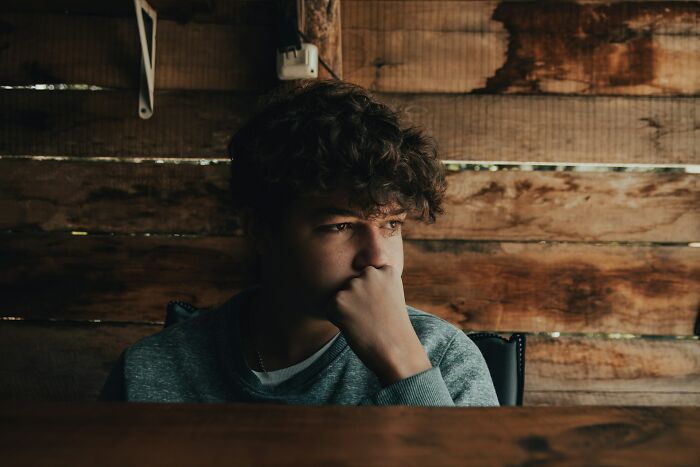Let's Spill the Tea: Why Some Guys Got Hooked on the Manosphere (And Then Dipped)