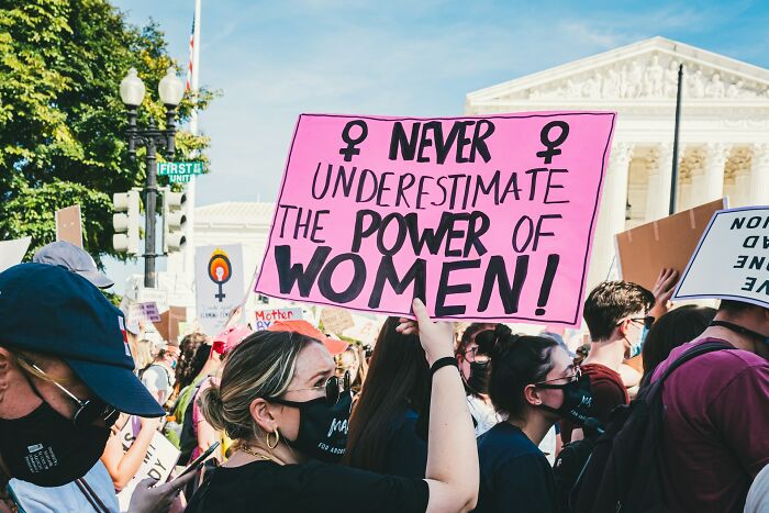 Let's Spill the Tea: Why Some Guys Got Hooked on the Manosphere (And Then Dipped)