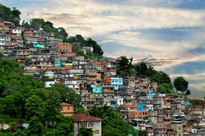 The 35 Most Eye-Rolling Tourist Moves That Drive Locals Nuts