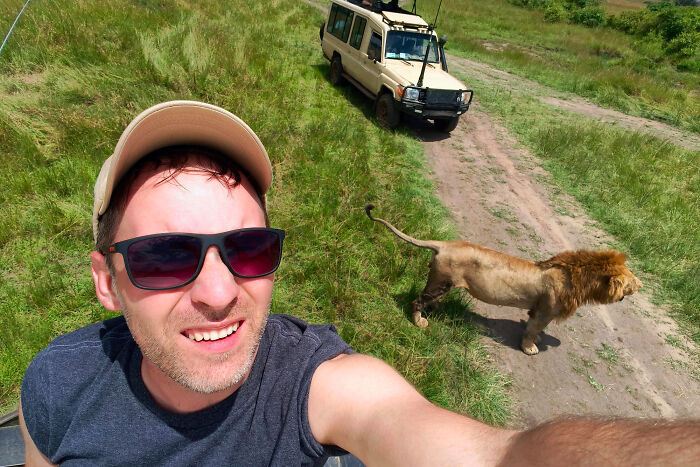 The 35 Most Eye-Rolling Tourist Moves That Drive Locals Nuts