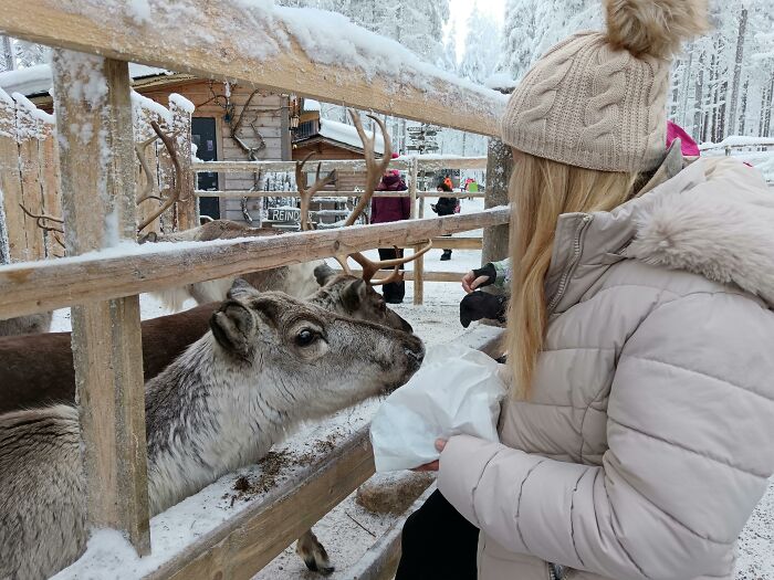 The 35 Most Eye-Rolling Tourist Moves That Drive Locals Nuts