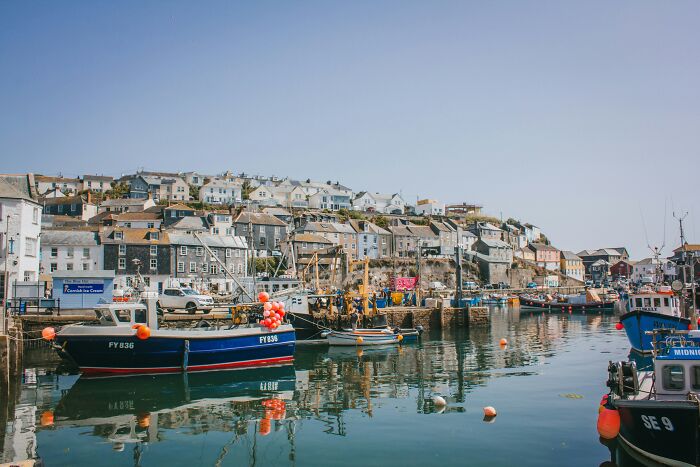 The 35 Most Eye-Rolling Tourist Moves That Drive Locals Nuts