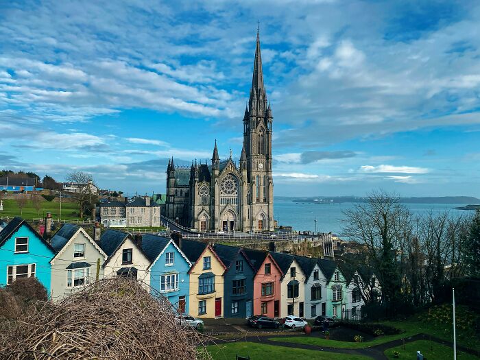 The 35 Most Eye-Rolling Tourist Moves That Drive Locals Nuts