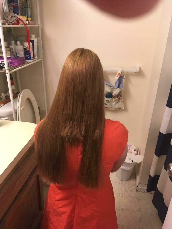 Hairdresser Has No Clue How This Disaster Happened
