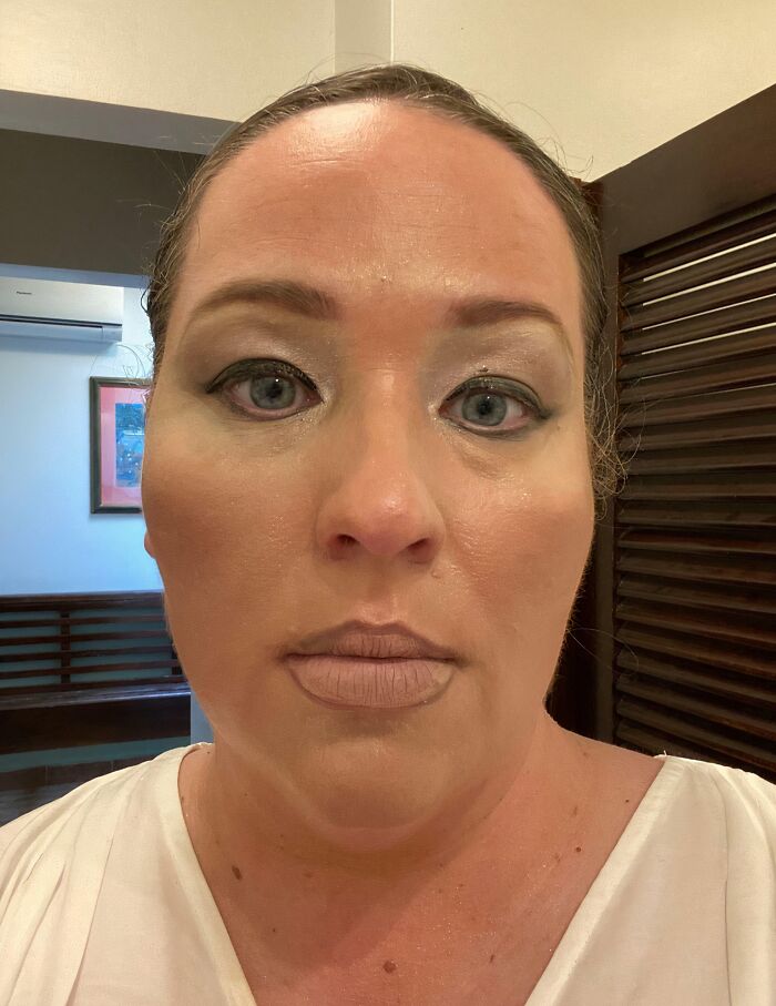 Wedding MUA Tried This On Maid Of Honor… Yikes