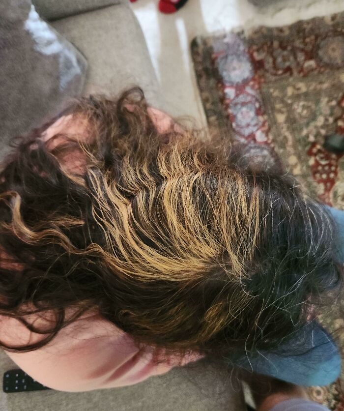 Hair Colorist Passed Out Mid-Session, Wedding Hairwreck Ensued