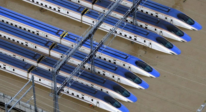 Train Flooding Fail: When Typhoons Submerge Shinkansen