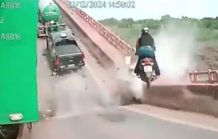Bridge Goes Bye-Bye in Brazil