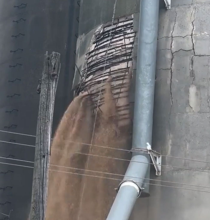 Silo Silo-Boom! Illinois Grain Storage Drama
